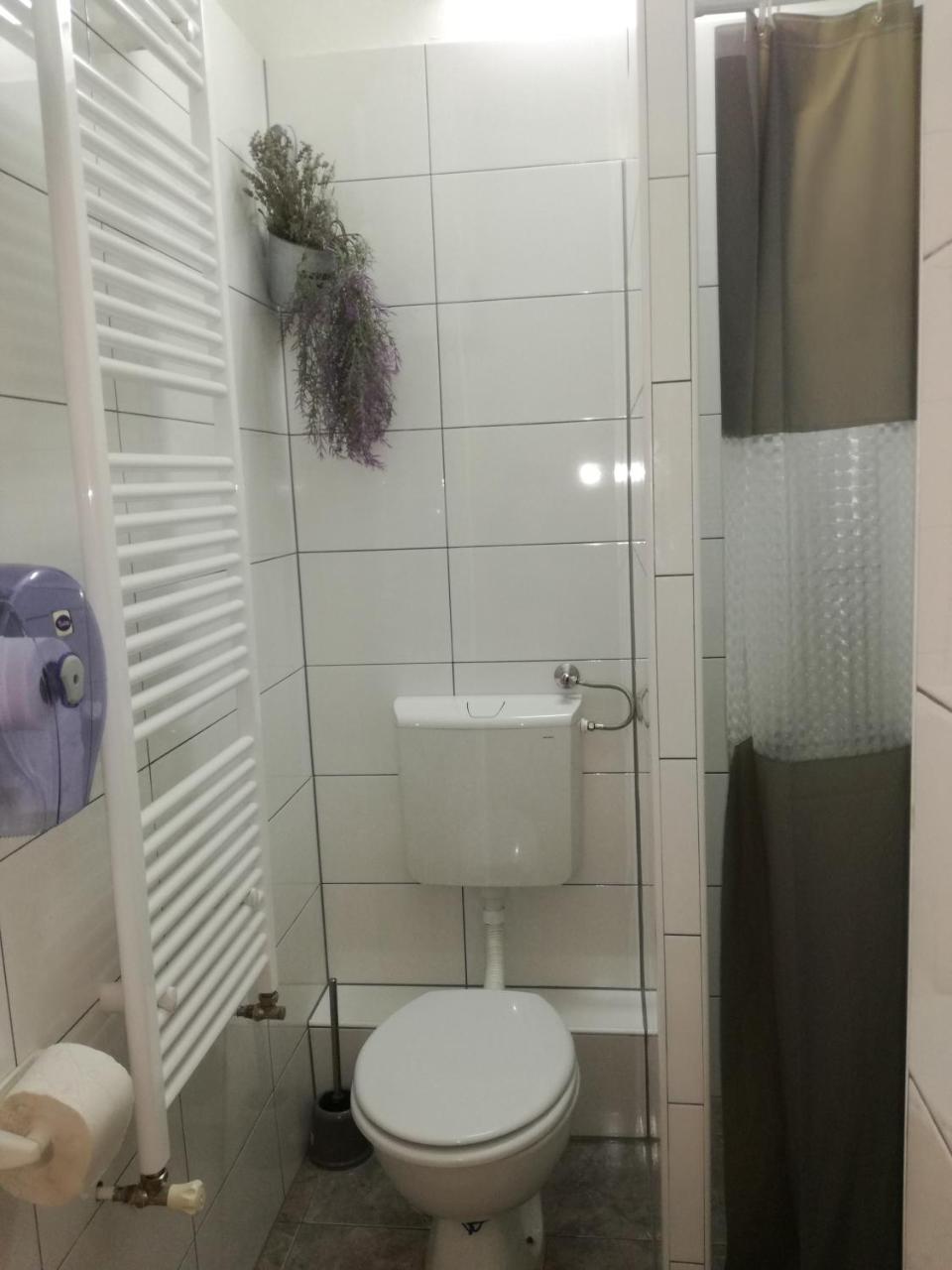 Guesthouse Coco Slavonski Brod Exterior photo