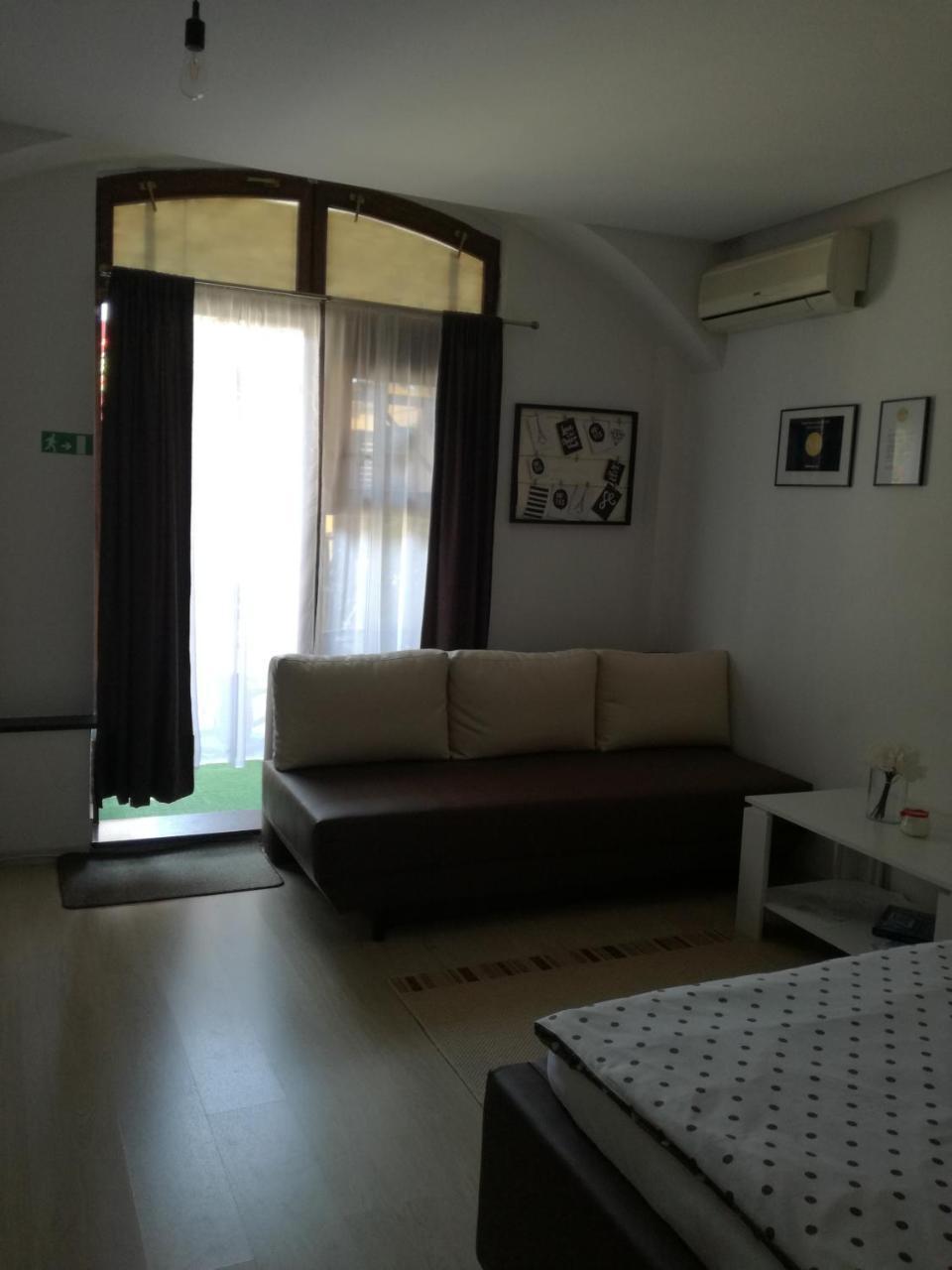 Guesthouse Coco Slavonski Brod Exterior photo