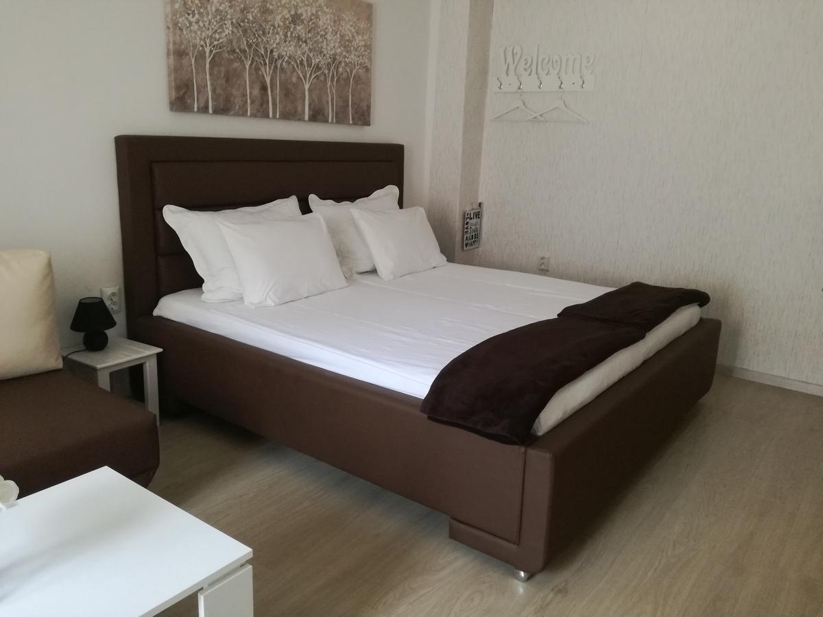 Guesthouse Coco Slavonski Brod Exterior photo